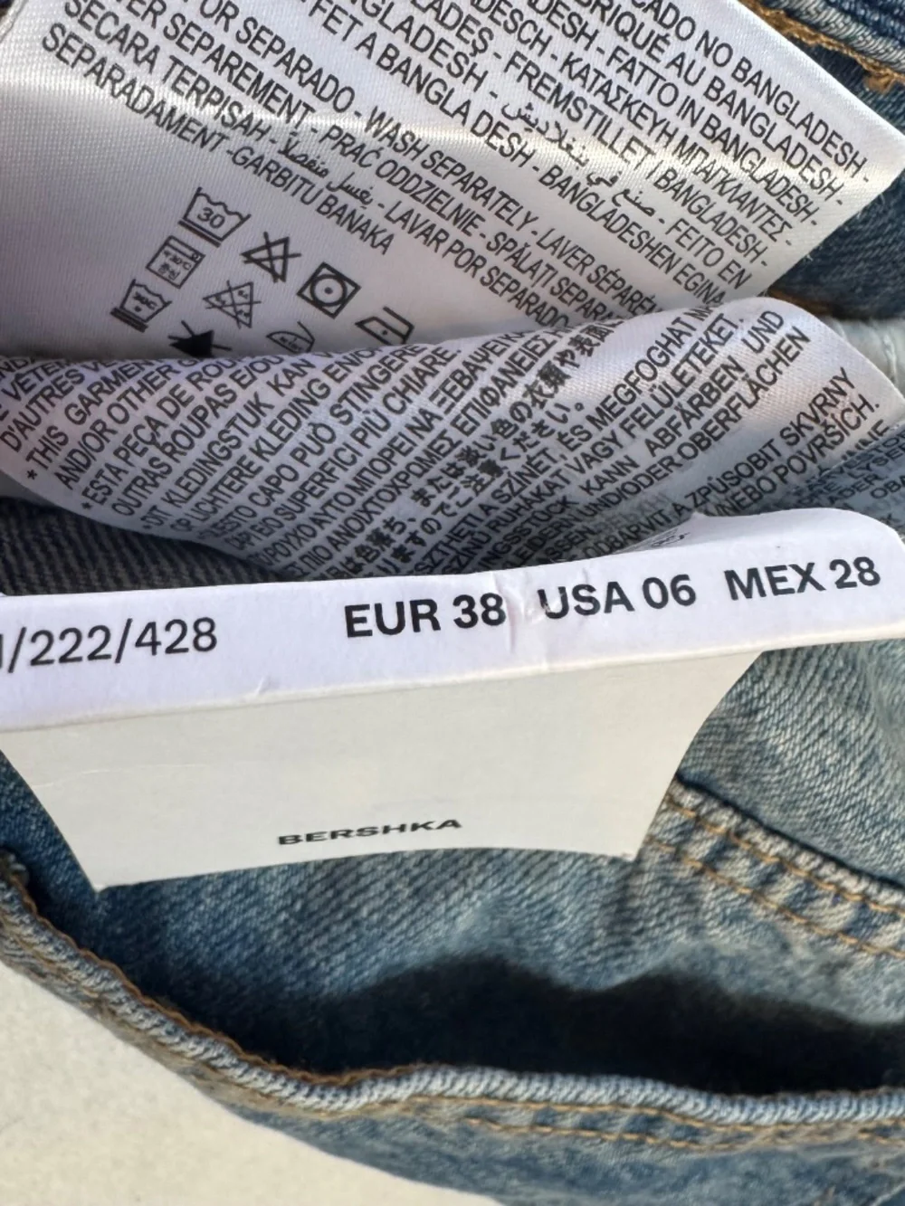 Cargo Utility Baggy Y2K style streetwear Bershka Shorts Medium Wash Denim Sz 6